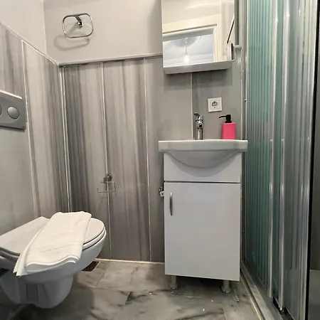 דירה Balat House